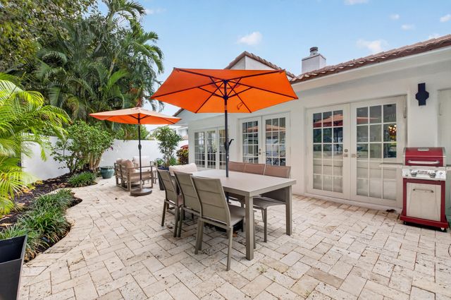 7368 Woodmont Court, Boca Raton, FL 33434