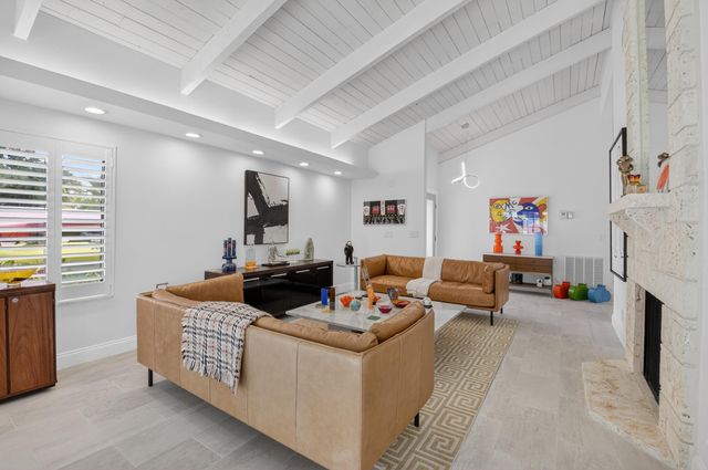 7368 Woodmont Court, Boca Raton, FL 33434
