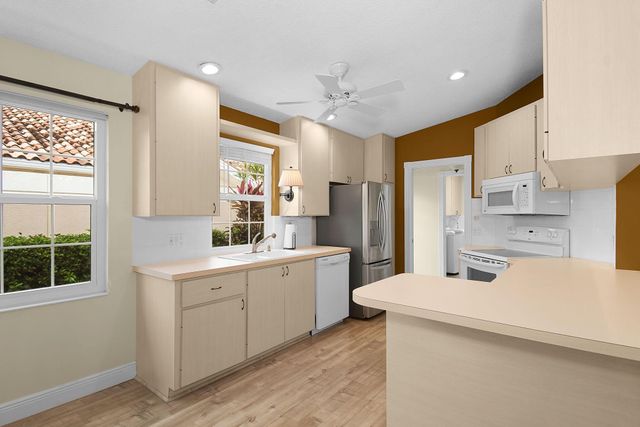 8328 SE Double Tree Drive, Hobe Sound, FL 33455