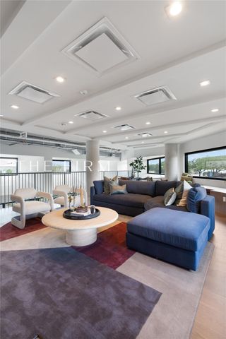 3001 w 11th Street 131, Houston, TX 77008