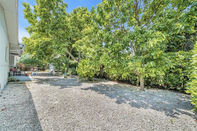 11600 SW 81st Road 11600, Pinecrest, FL 33156