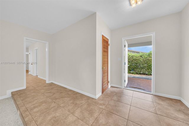 11600 SW 81st Road 11600, Pinecrest, FL 33156