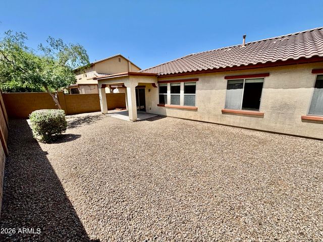 4111 W WINSTON Drive, Laveen, AZ 85339