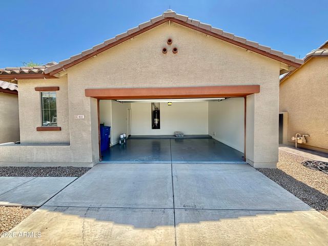 4111 W WINSTON Drive, Laveen, AZ 85339