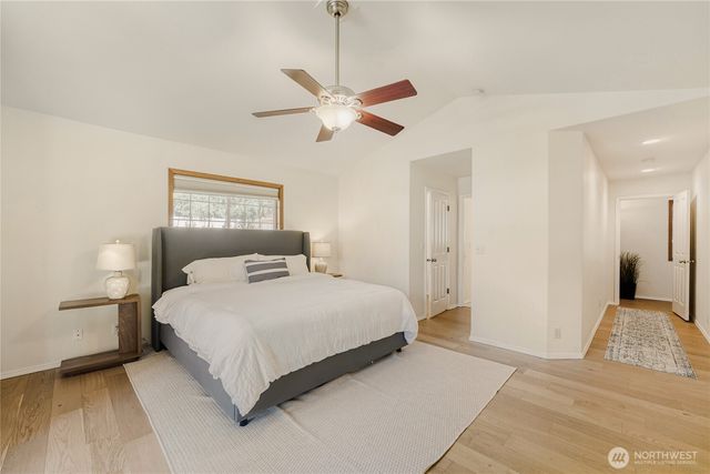 20119 208th Avenue SE, Renton, WA 98058