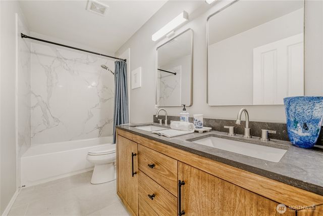 20119 208th Avenue SE, Renton, WA 98058