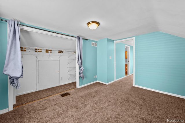 825 N Edison Avenue, Royal Oak, MI 48067