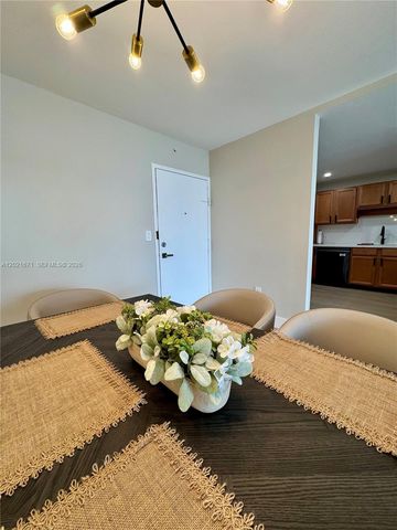 2851 NE 183rd St 1607E, Aventura, FL 33160