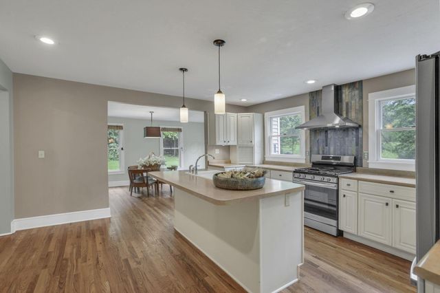 401 E Brooklyn Street, Gambier, OH 43022