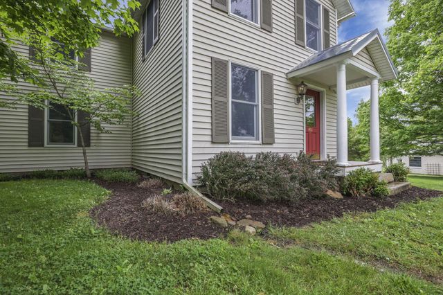 401 E Brooklyn Street, Gambier, OH 43022