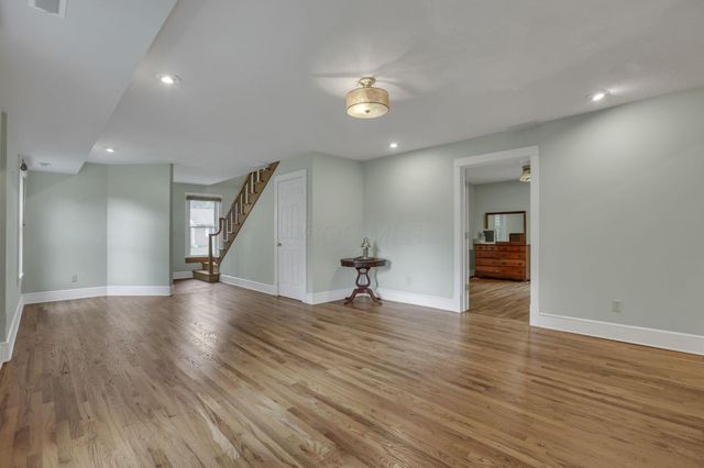 401 E Brooklyn Street, Gambier, OH 43022
