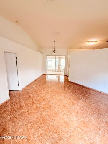 720 W Taylor Road W, Deland, FL 32720