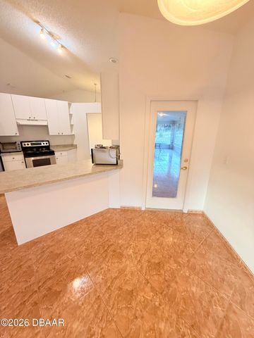 720 W Taylor Road W, Deland, FL 32720