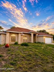 720 W Taylor Road W, Deland, FL 32720