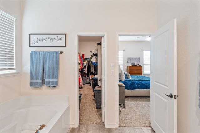 3119 Maverick Drive, Heath, TX 75126