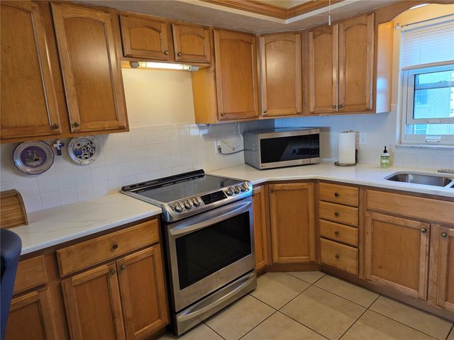 5130 BRITTANY DRIVE S 301, St Petersburg, FL 33715