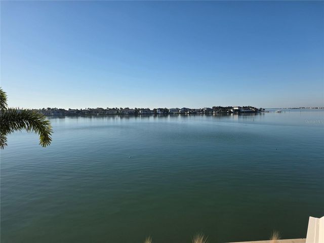 5130 BRITTANY DRIVE S 301, St Petersburg, FL 33715