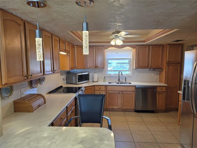 5130 BRITTANY DRIVE S 301, St Petersburg, FL 33715