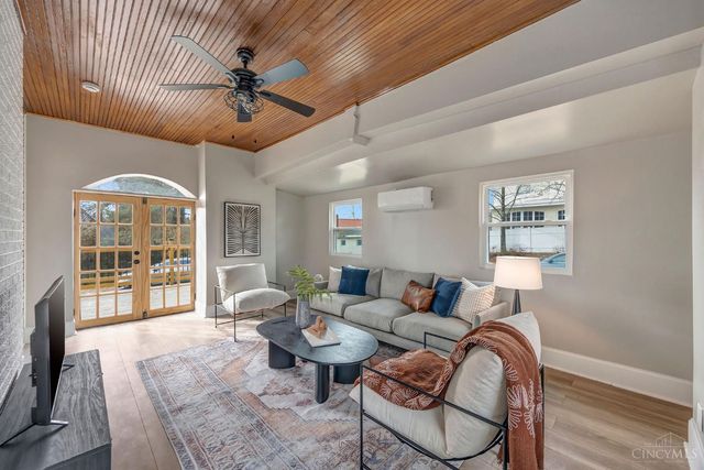 2655 Harrison Avenue, Cincinnati, OH 45211