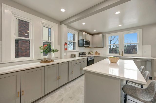 2655 Harrison Avenue, Cincinnati, OH 45211