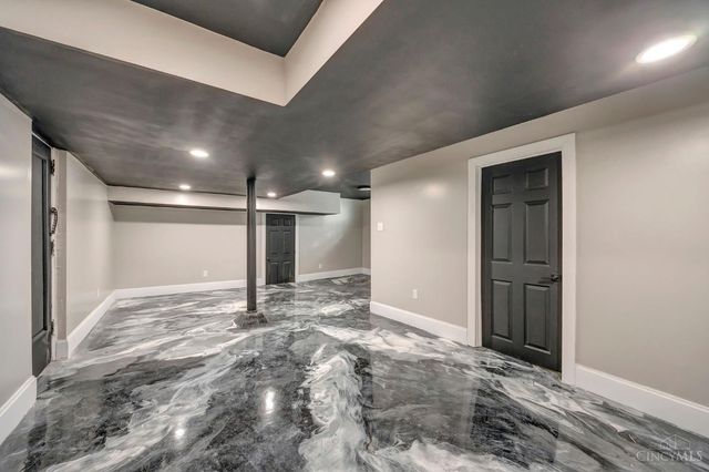 2655 Harrison Avenue, Cincinnati, OH 45211