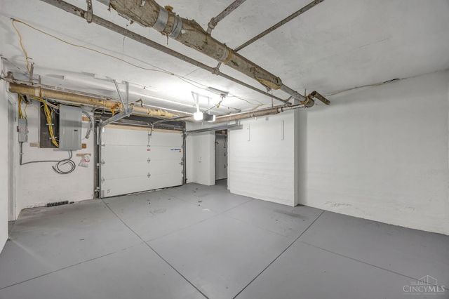 2655 Harrison Avenue, Cincinnati, OH 45211