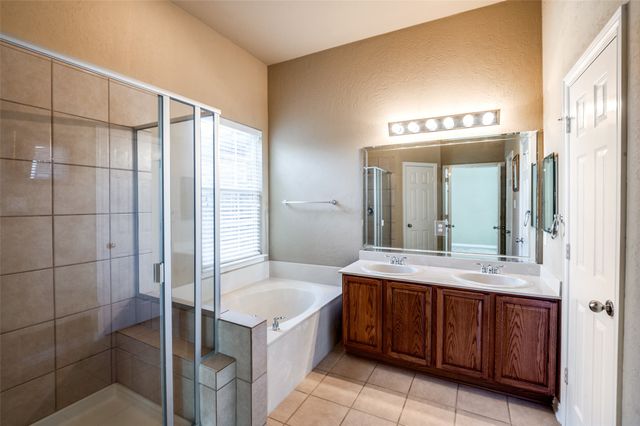 1840 Branch Trail, Carrollton, TX 75007