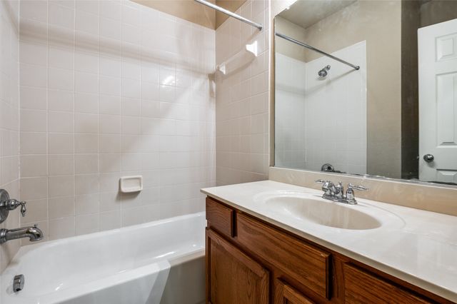 1840 Branch Trail, Carrollton, TX 75007