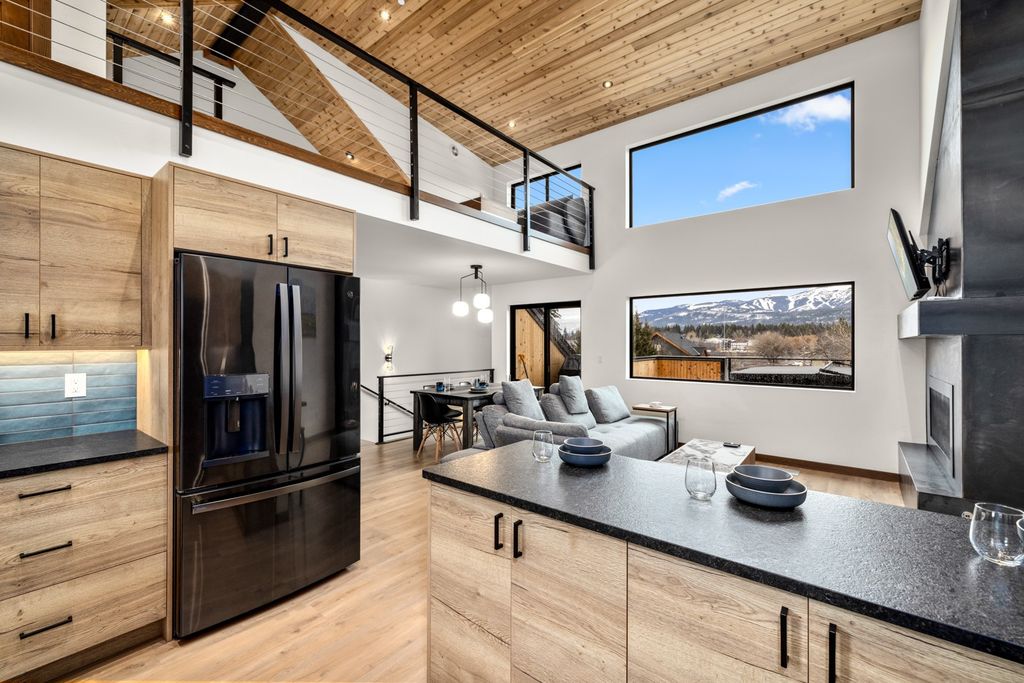 104 Obrien Avenue B, Whitefish, MT 59937