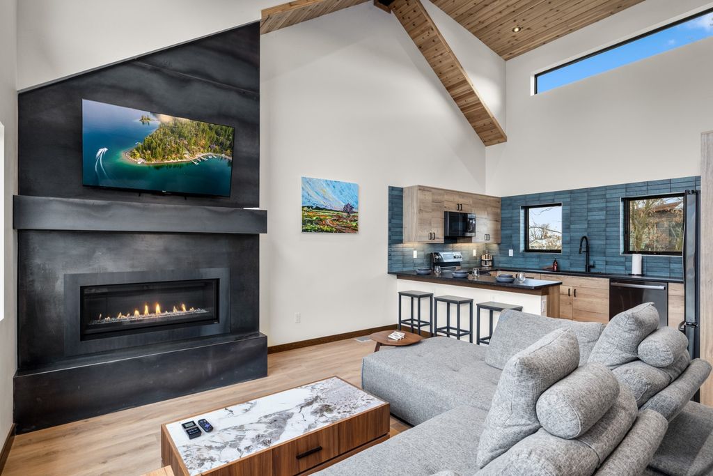 104 Obrien Avenue B, Whitefish, MT 59937 photo 11