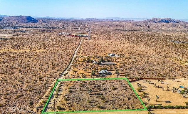 7645 La Contenta Road, Joshua Tree, CA 92252