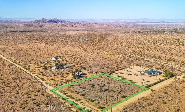 7645 La Contenta Road, Joshua Tree, CA 92252