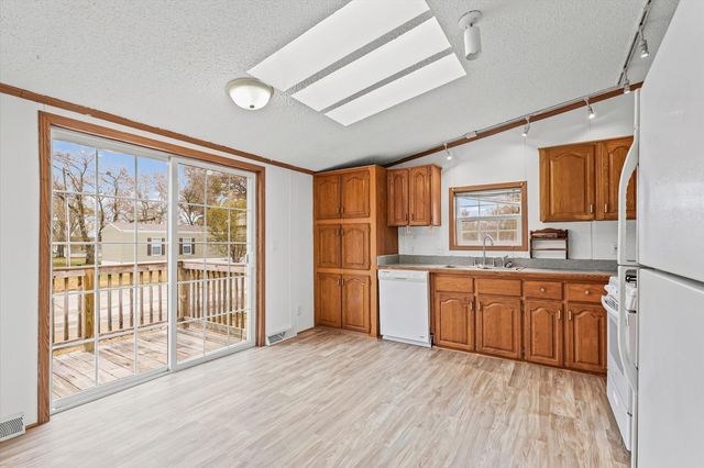 2463 Steele Court, Decatur, IL 62526