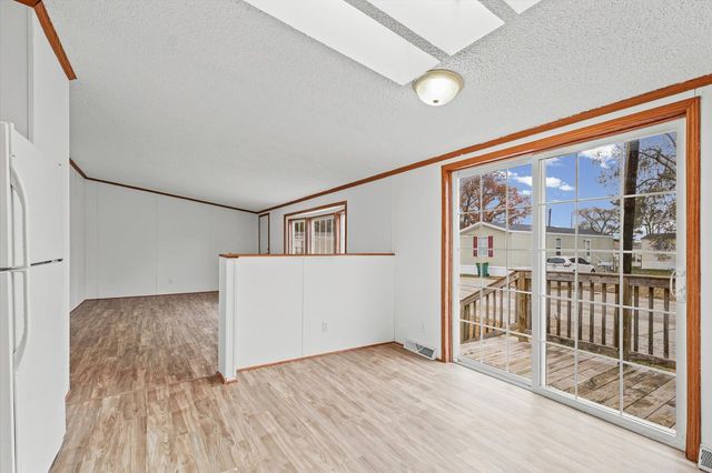 2463 Steele Court, Decatur, IL 62526