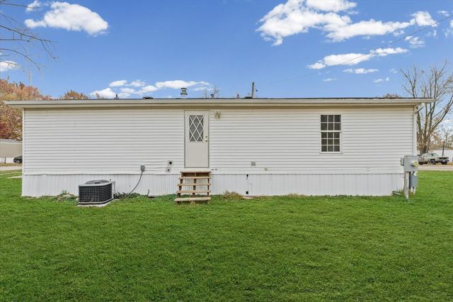 2463 Steele Court, Decatur, IL 62526