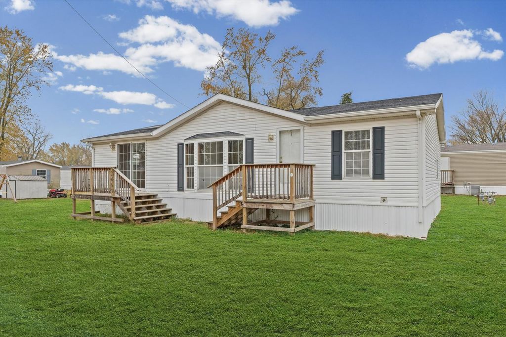 2463 Steele Court, Decatur, IL 62526