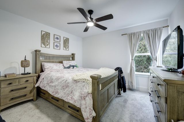 5807 Black Pine Circle, Granbury, TX 76048