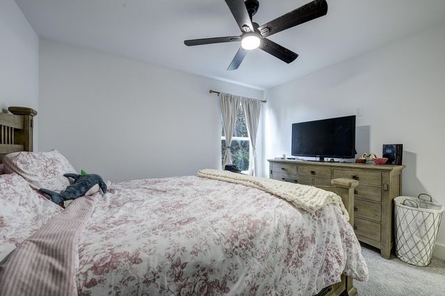 5807 Black Pine Circle, Granbury, TX 76048