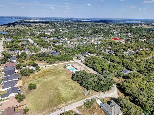 5807 Black Pine Circle, Granbury, TX 76048