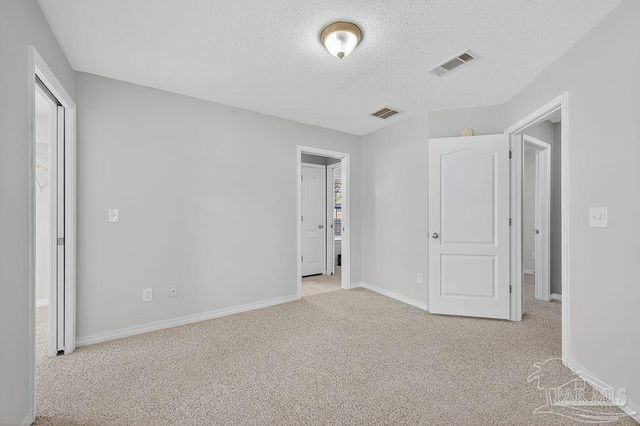 6437 Sarasota St, Pensacola, FL 32526