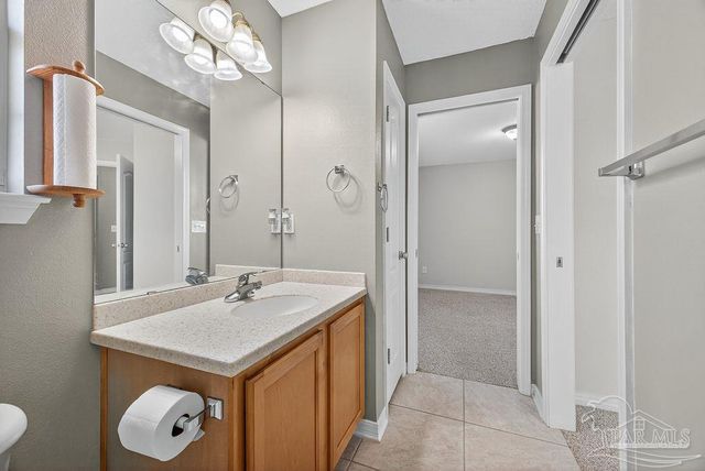 6437 Sarasota St, Pensacola, FL 32526