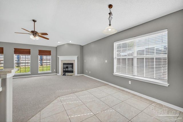 6437 Sarasota St, Pensacola, FL 32526