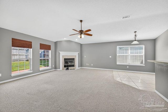 6437 Sarasota St, Pensacola, FL 32526