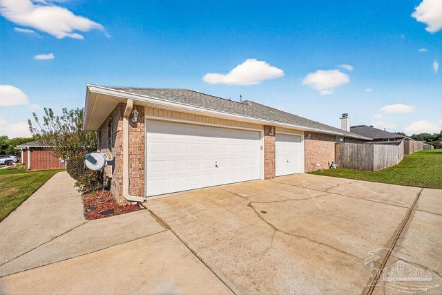 6437 Sarasota St, Pensacola, FL 32526