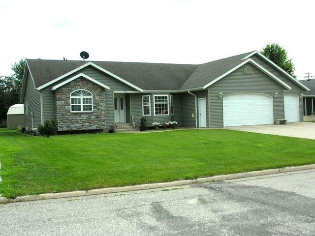 1016 Poplar Street, Osage, IA 50461