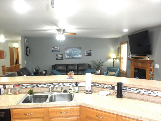 1016 Poplar Street, Osage, IA 50461