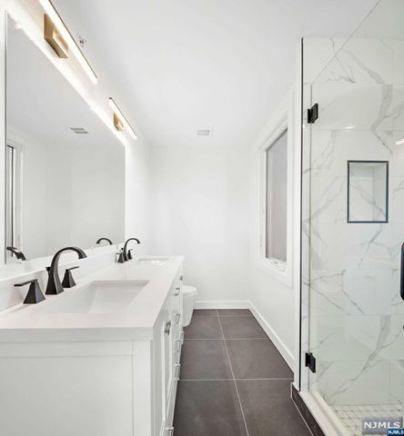 396 Lafayette Avenue, Cliffside Park, NJ 07010