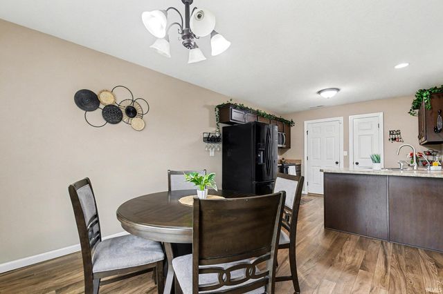 18340 Barrington Drive, New Paris, IN 46553