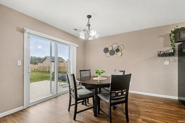 18340 Barrington Drive, New Paris, IN 46553