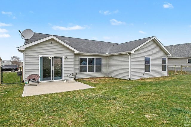18340 Barrington Drive, New Paris, IN 46553